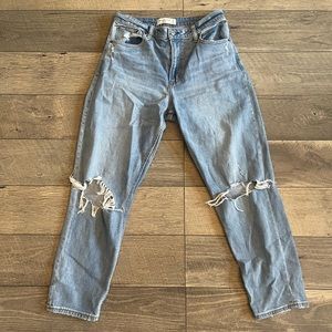 ABERCROMBIE MOM JEANS